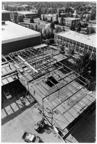 Simplot/Micron Center construction